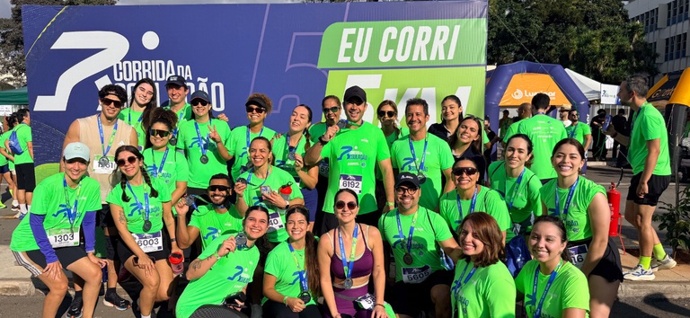 IMAGEM DOS COLABORADORES NA CORRIDA DA ANEEL