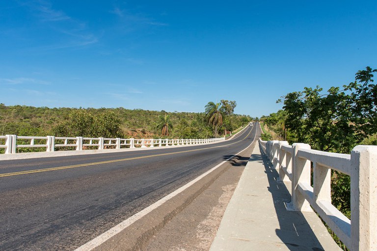 Via040_Daniel Mansur_Studio Pixel (14).jpg