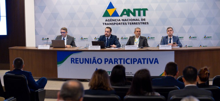 ANTT realiza reunião participativa para debater a inclusão das obras de reconstrução de pavimentos aos contratos