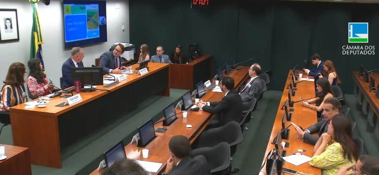 ANTT reforça compromisso com revitalização ferroviária na Baixada Fluminense em sessão na Câmara dos Deputados