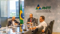 ANTT reúne-se com a ANBIMA para debater abertura de mercado em projetos de transportes terrestres