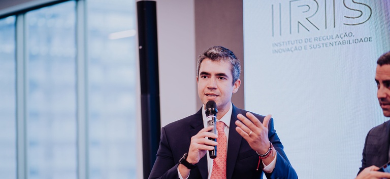 Diretor-Geral Guilherme Theo Sampaio participa de Fórum sobre regulação