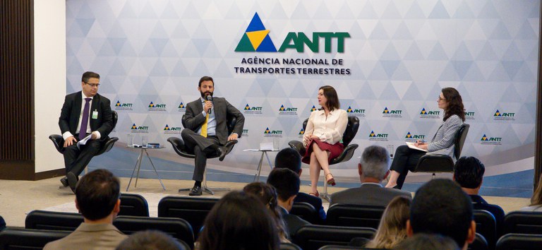 Fórum – Contratos de Concessão reúne especialistas na ANTT