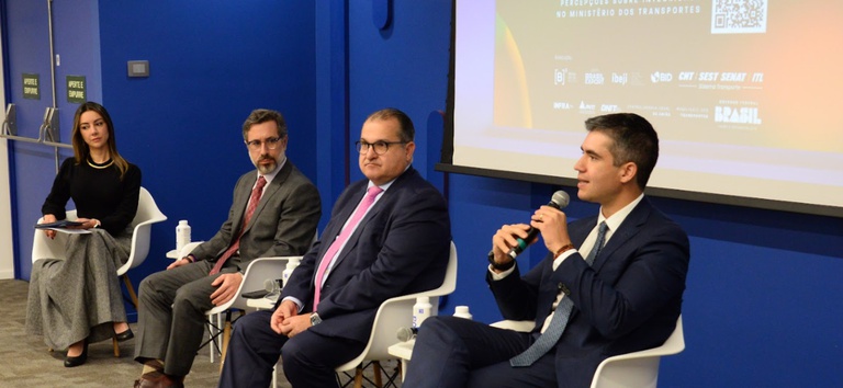 Infratalks reúne autoridades e especialistas para debater integridade no setor de transportes