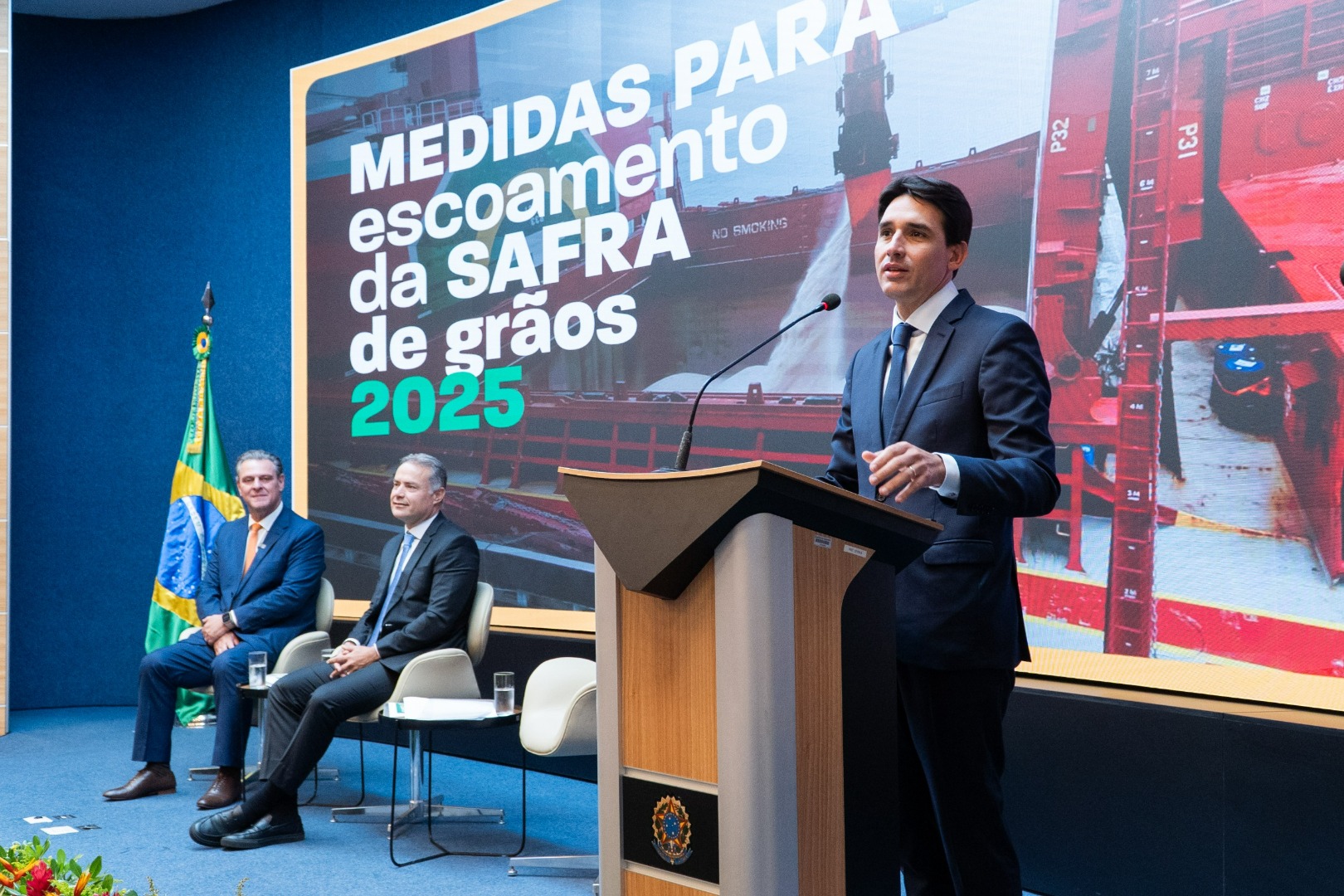 05/02/2025 - Cerimônia de Anúncio de Medidas para o Escoamento da Safra de Grãos 24/25