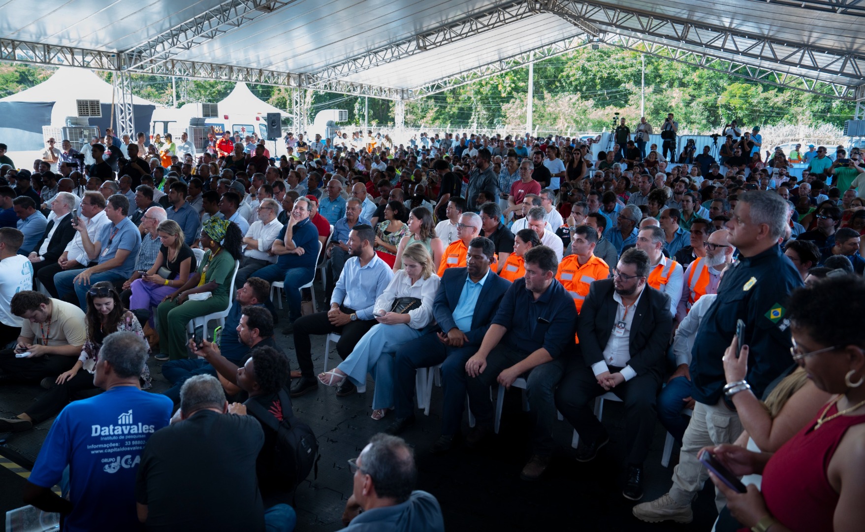 06/02/25 - Máquinas na Pista - Nova BR-381