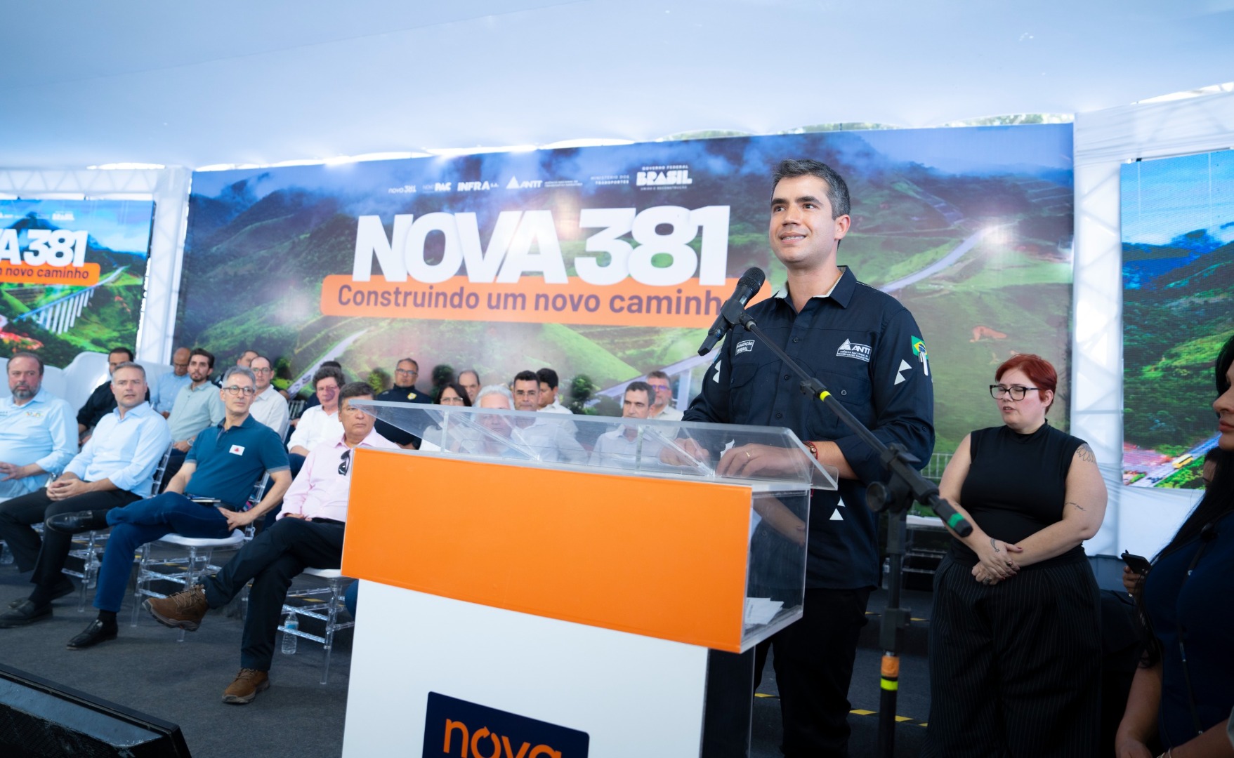 06/02/25 - Máquinas na Pista - Nova BR-381