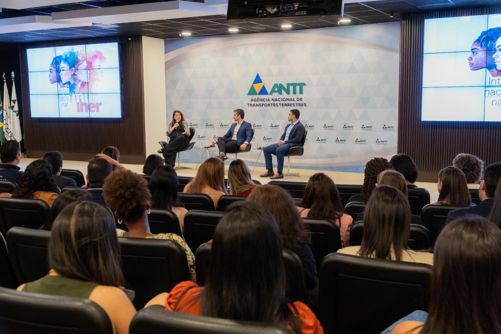 07/03/25 - Dia Internacional da Mulher