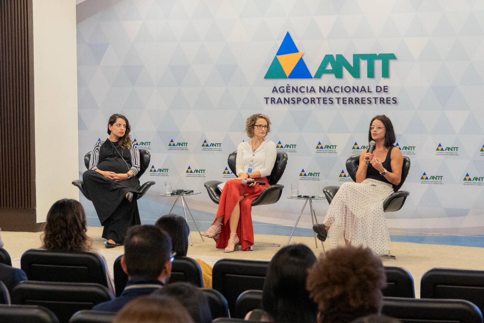 07/03/25 - Dia Internacional da Mulher