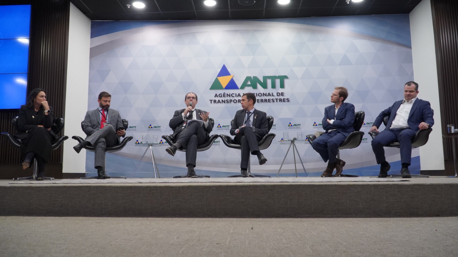 09/06/25 - P3C - Manhã - Painel 2