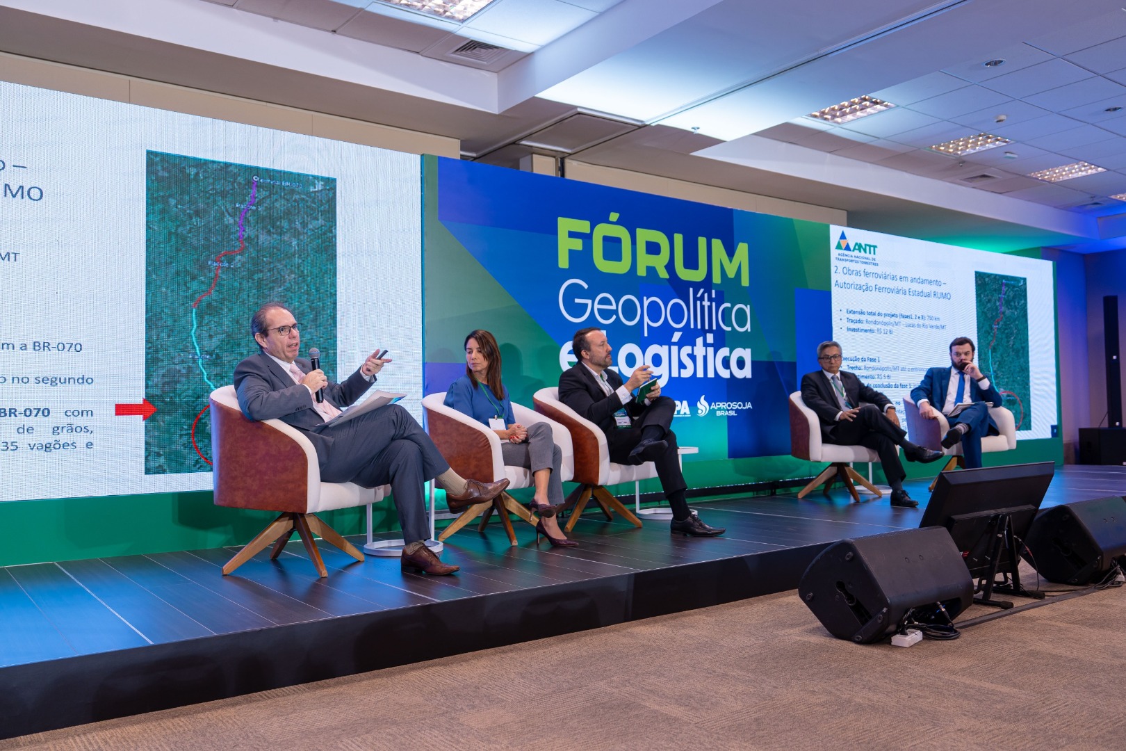 10/09/25 - Fórum Geopolítica e Logística