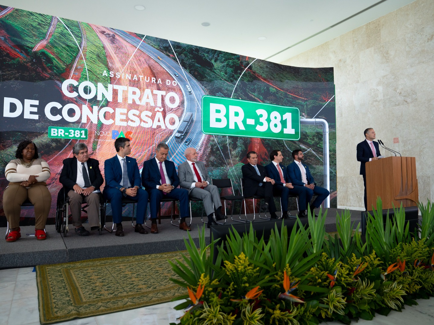 22/01/25 - Assinatura do Contrato BR-381