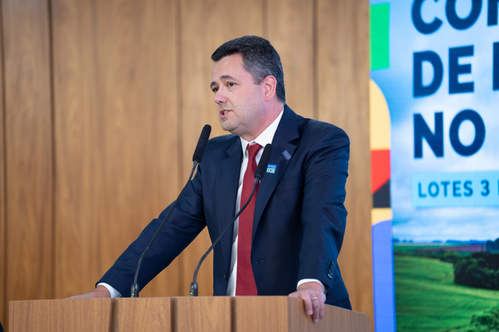 28/04/25 - Assinatura do contrato do Lote 3 e 6 do Paraná