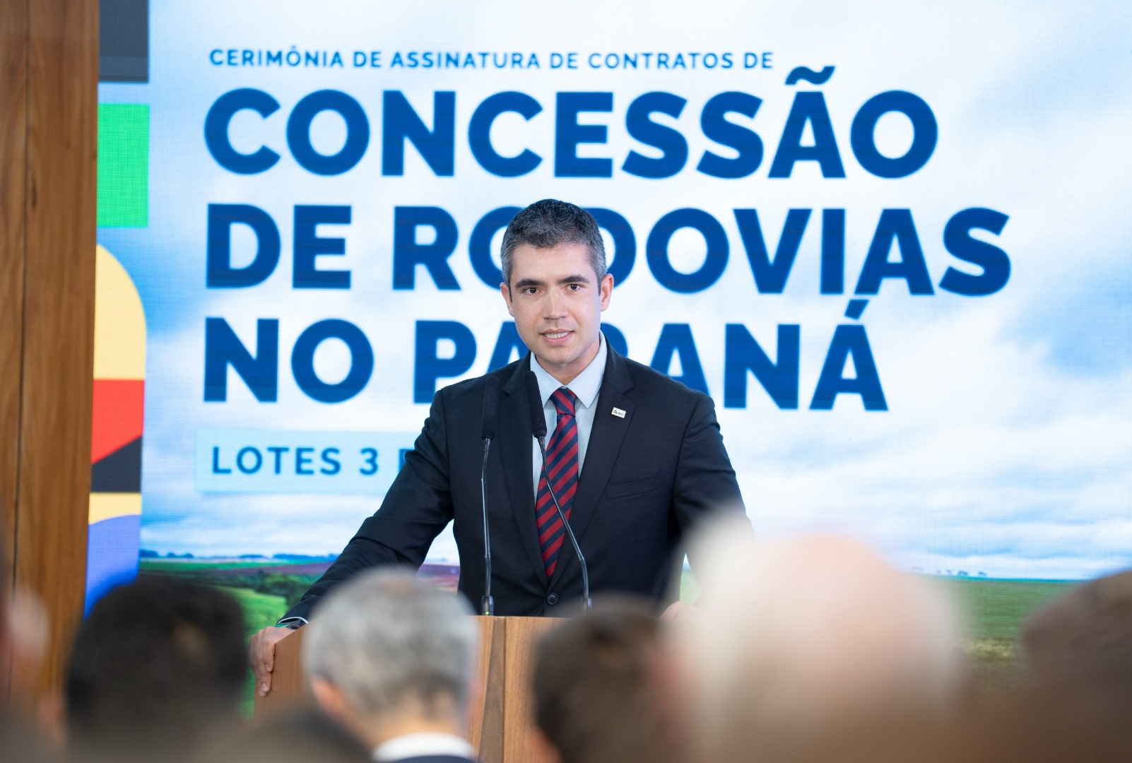 28/04/25 - Assinatura do contrato do Lote 3 e 6 do Paraná