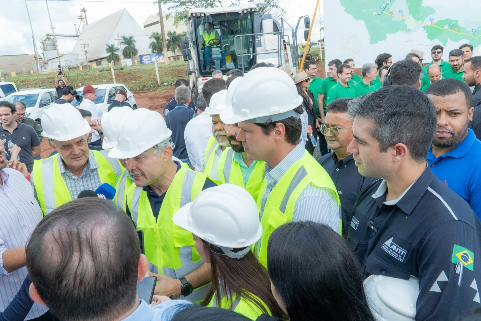 29/04/25 - Evento Máquinas na Pista e Plano 100 dias - Rota Verde BR-060/452/GO