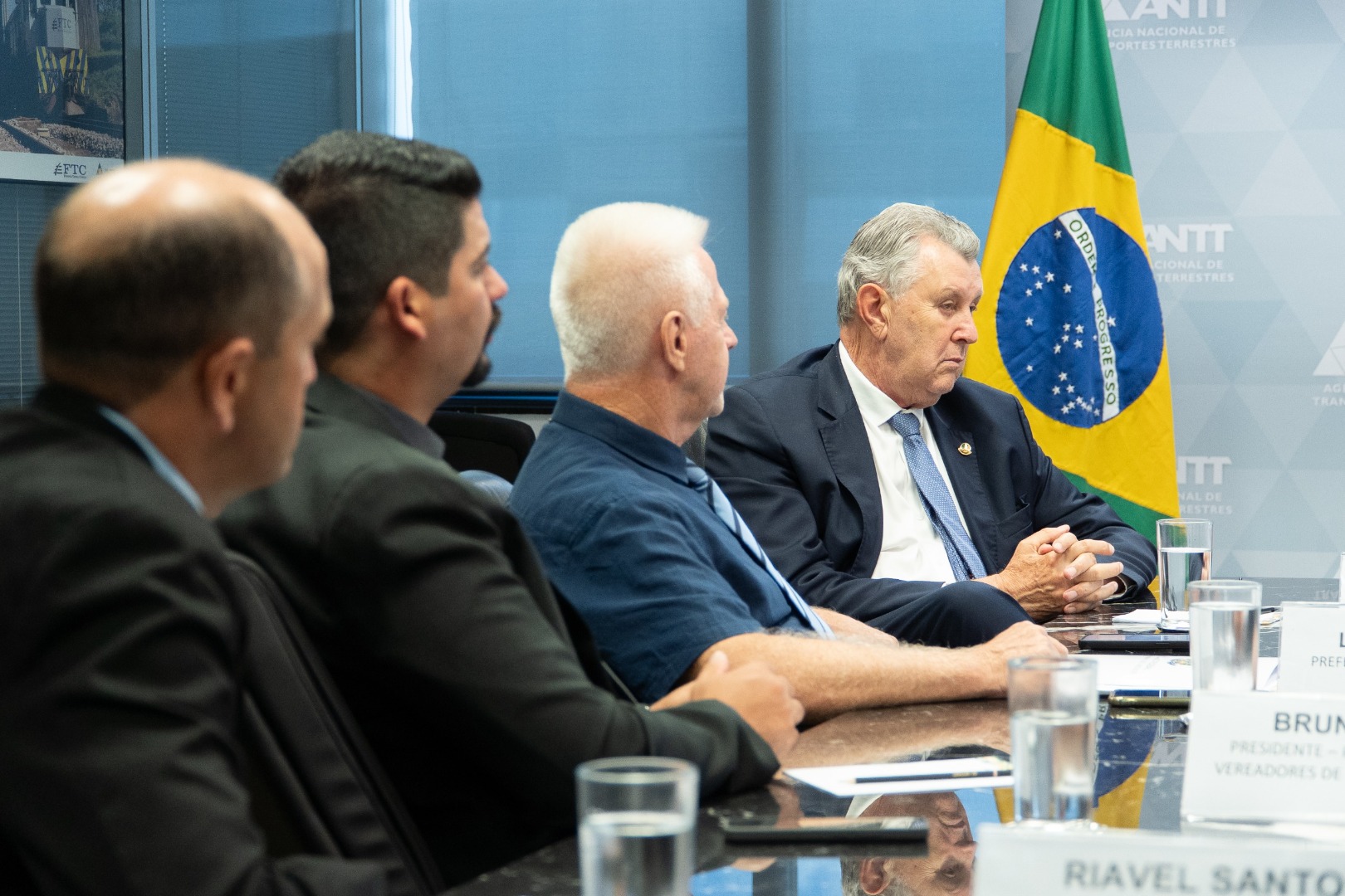 11/03/25 - Reunião DG e Sen. Luis Carlos Heinze