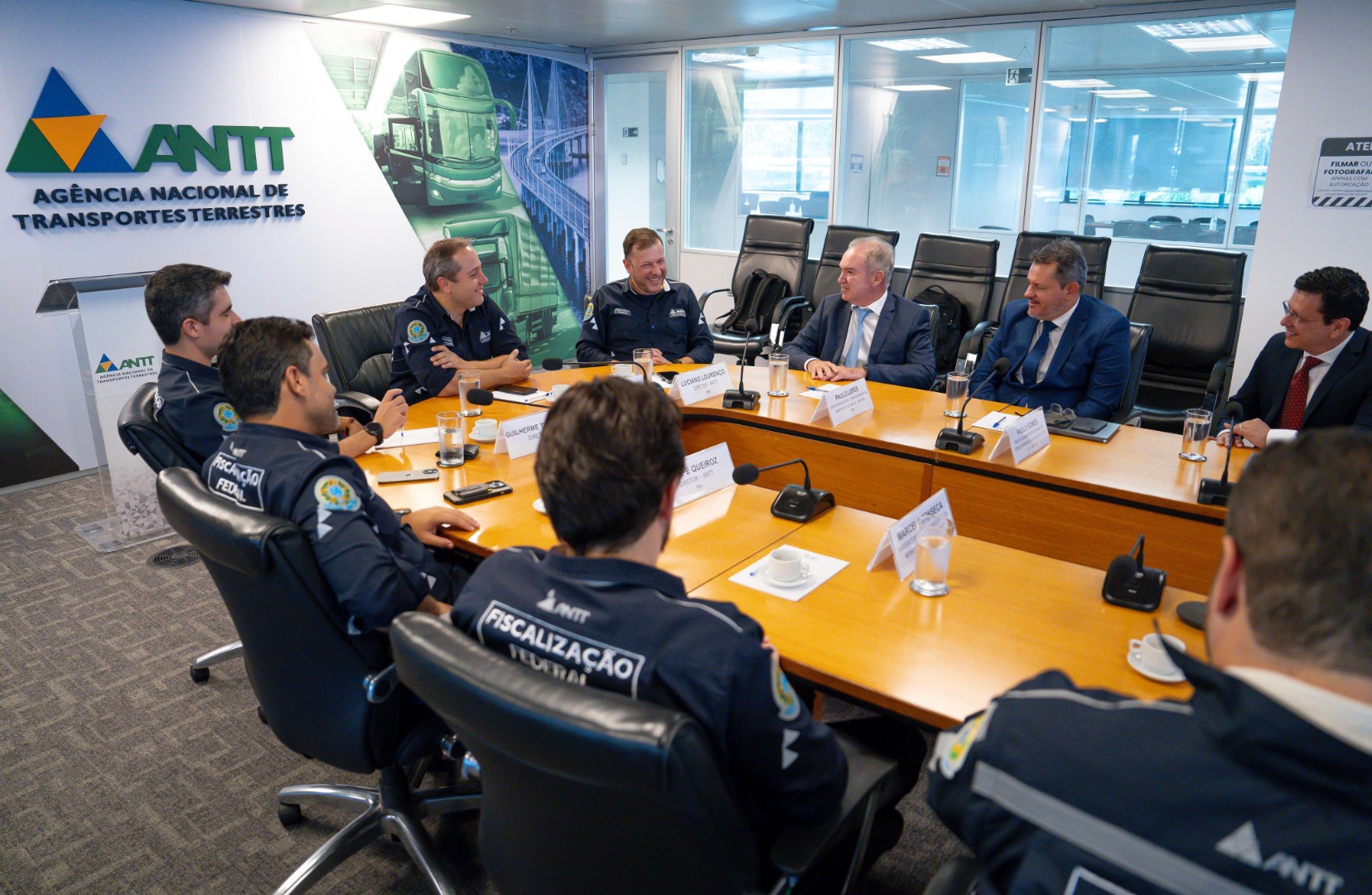 14/02/25 - Assinutura do Contrato de Concessão da BR 262 MG