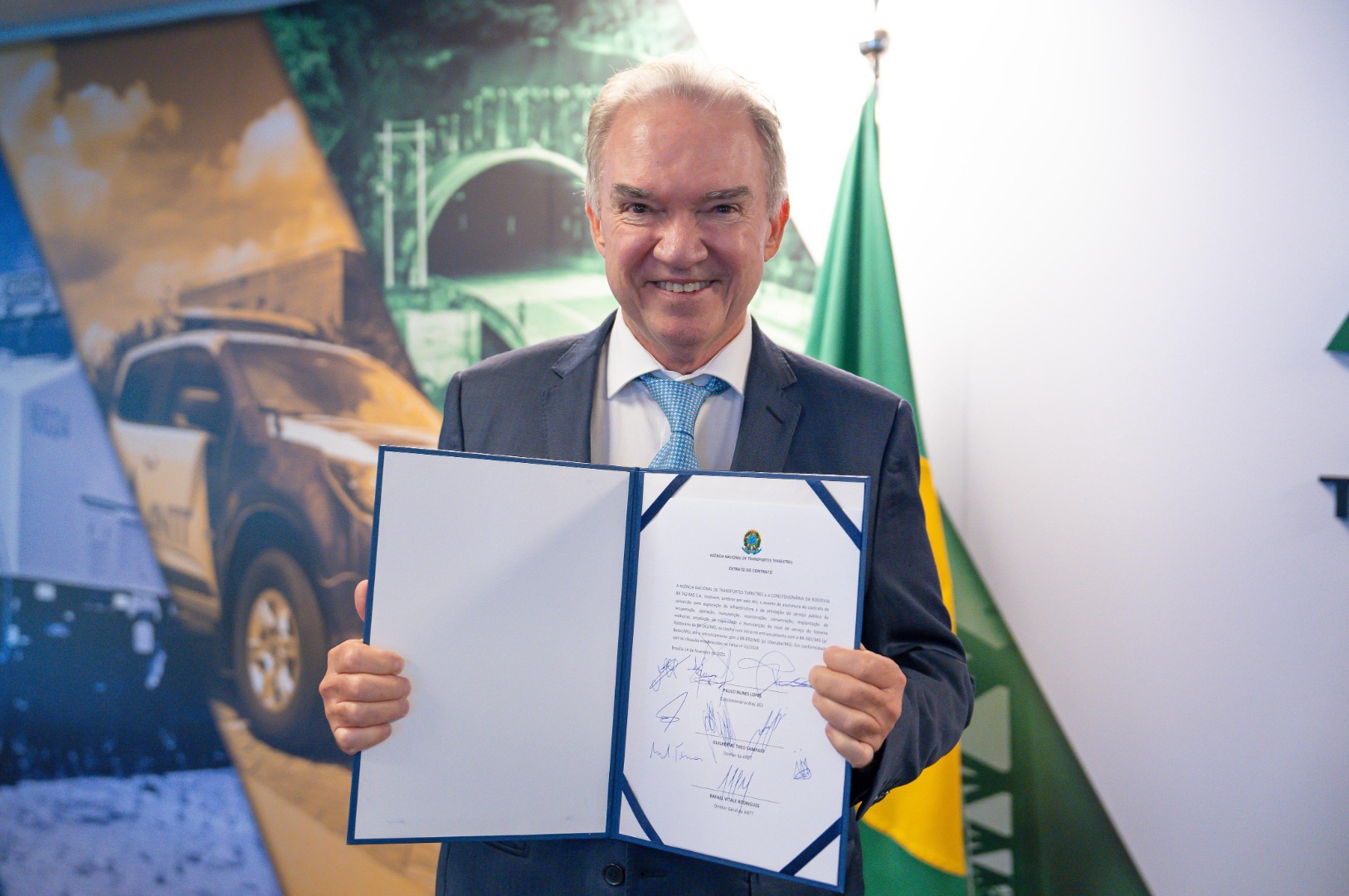 14/02/25 - Assinutura do Contrato de Concessão da BR 262 MG