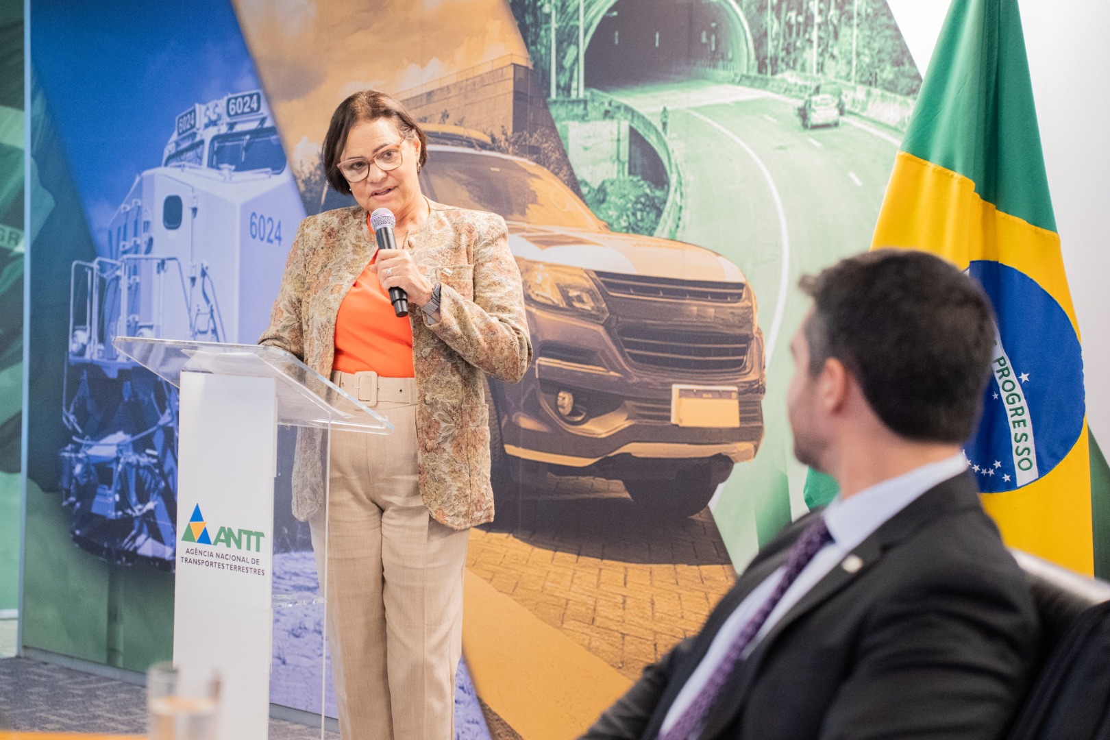 18/12/2024 - Assinatura ANTT coopera AMBIPAR