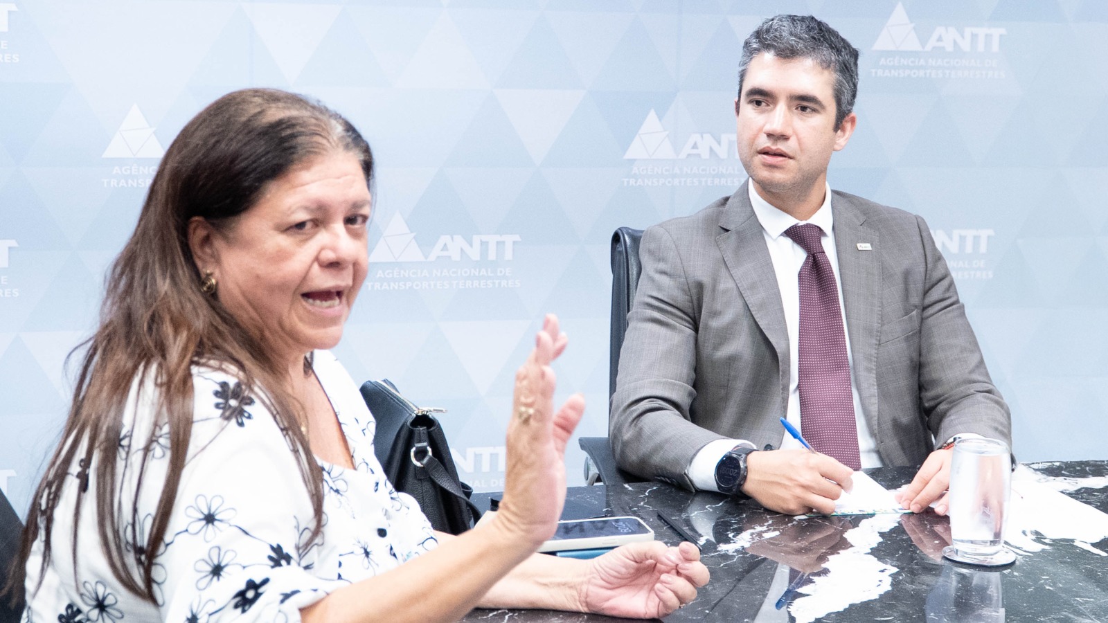 20/05/2025 - Reunião DG ANTT Dep Fed Laura Carneiro - PSD-RJ