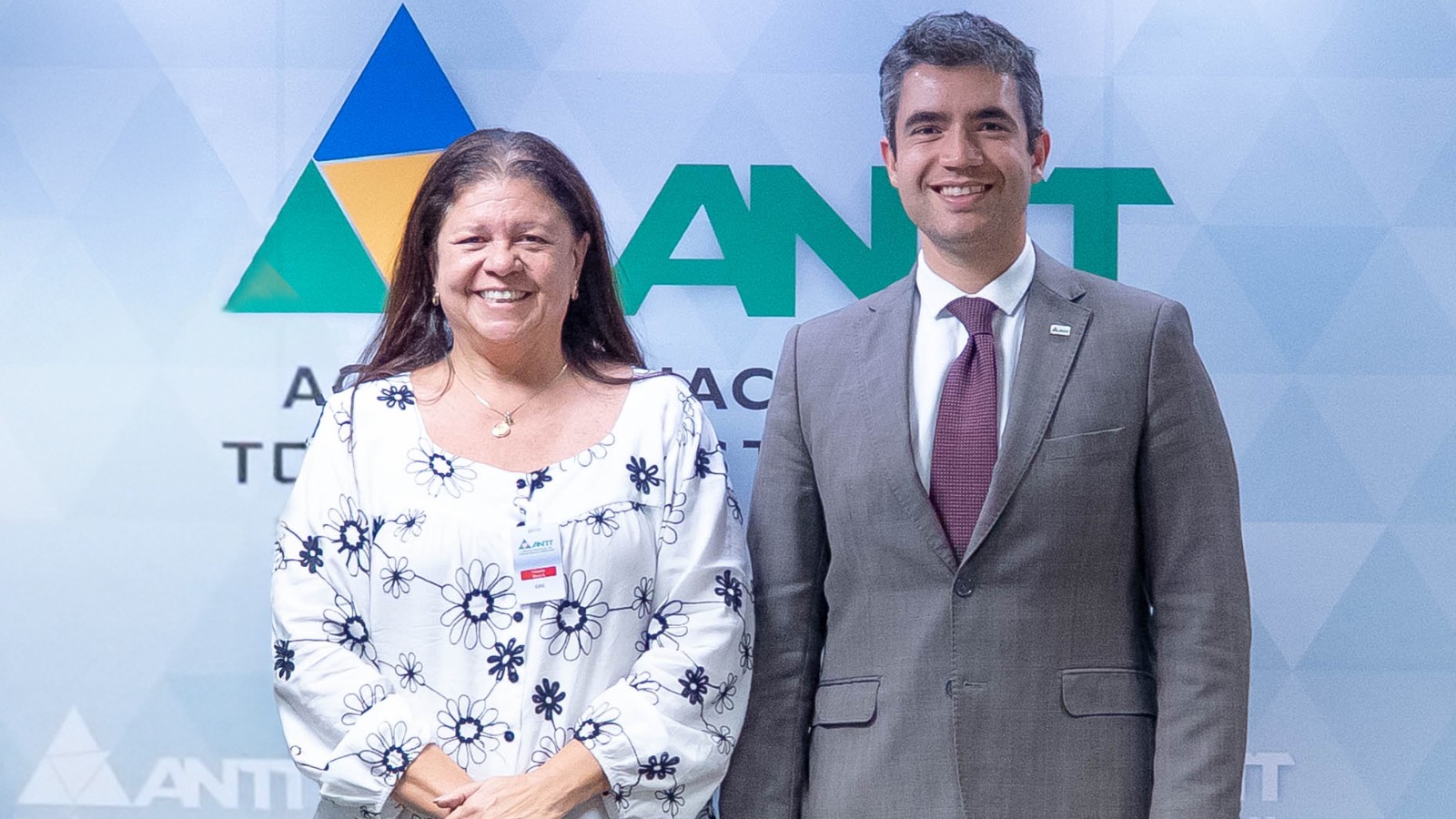 20/05/2025 - Reunião DG ANTT Dep Fed Laura Carneiro - PSD-RJ