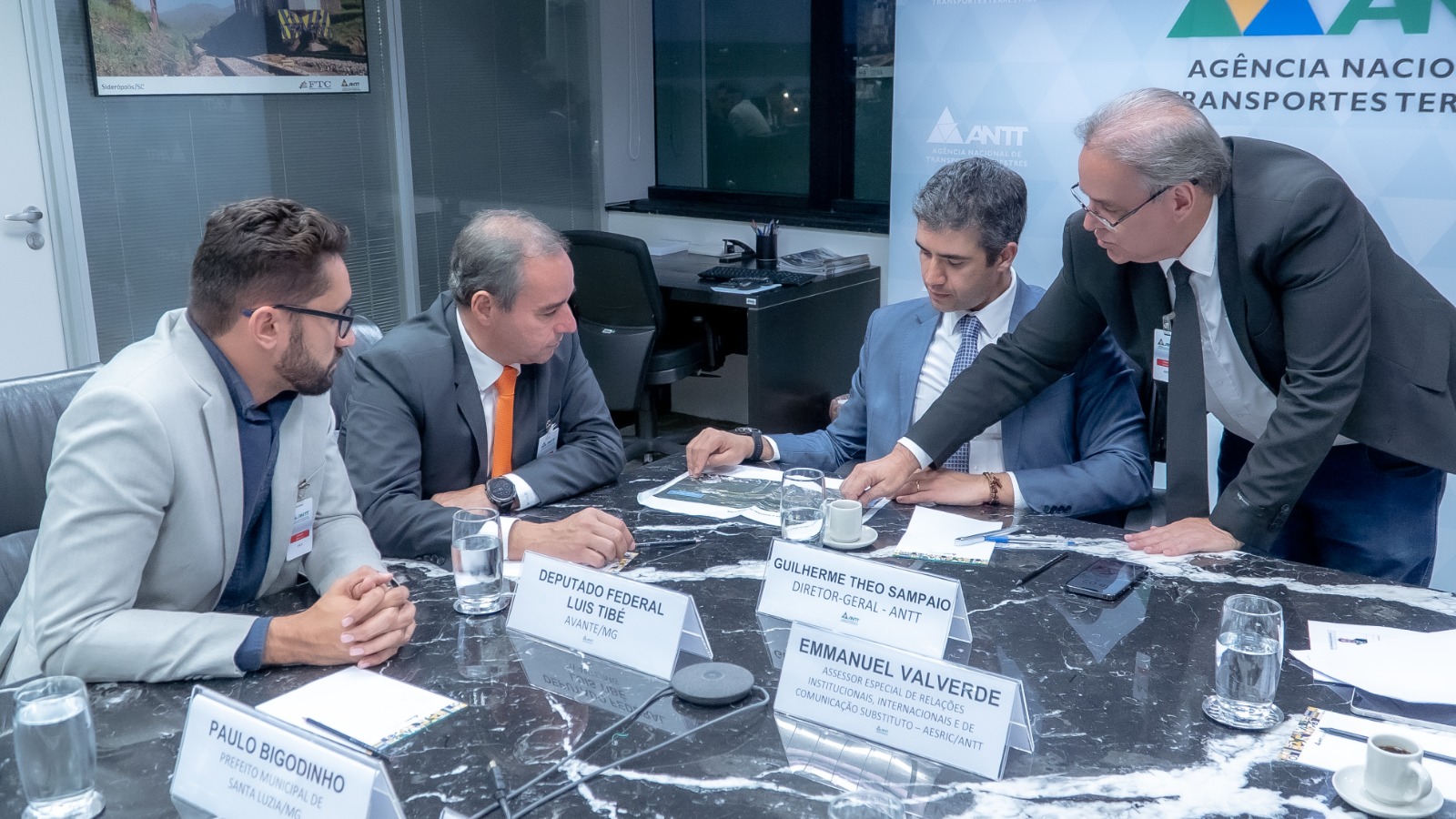 21-05-25 - Reunião DG ANTT Dep Fed Luis Tibé - AVANTE-MG