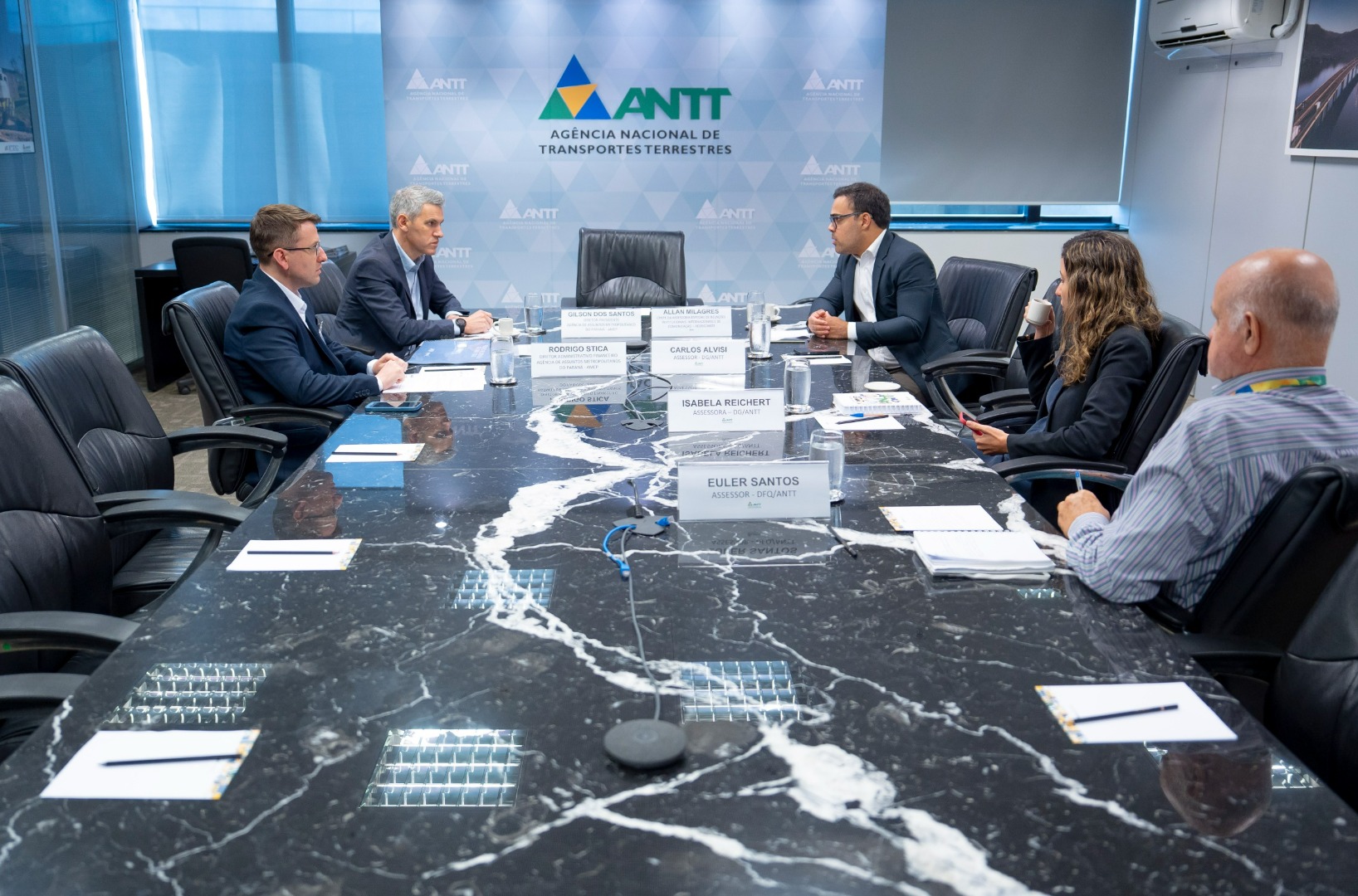 24/04/25 - Reunião DG e AMEP