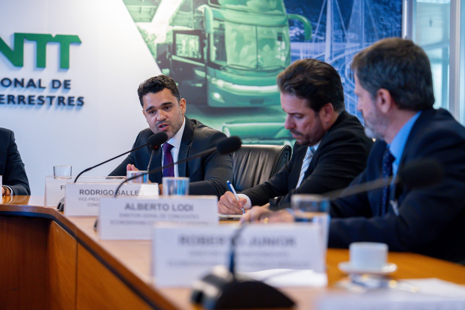 26/08/25 - Assinatura do Novo Contrato da Ecovias Capixaba