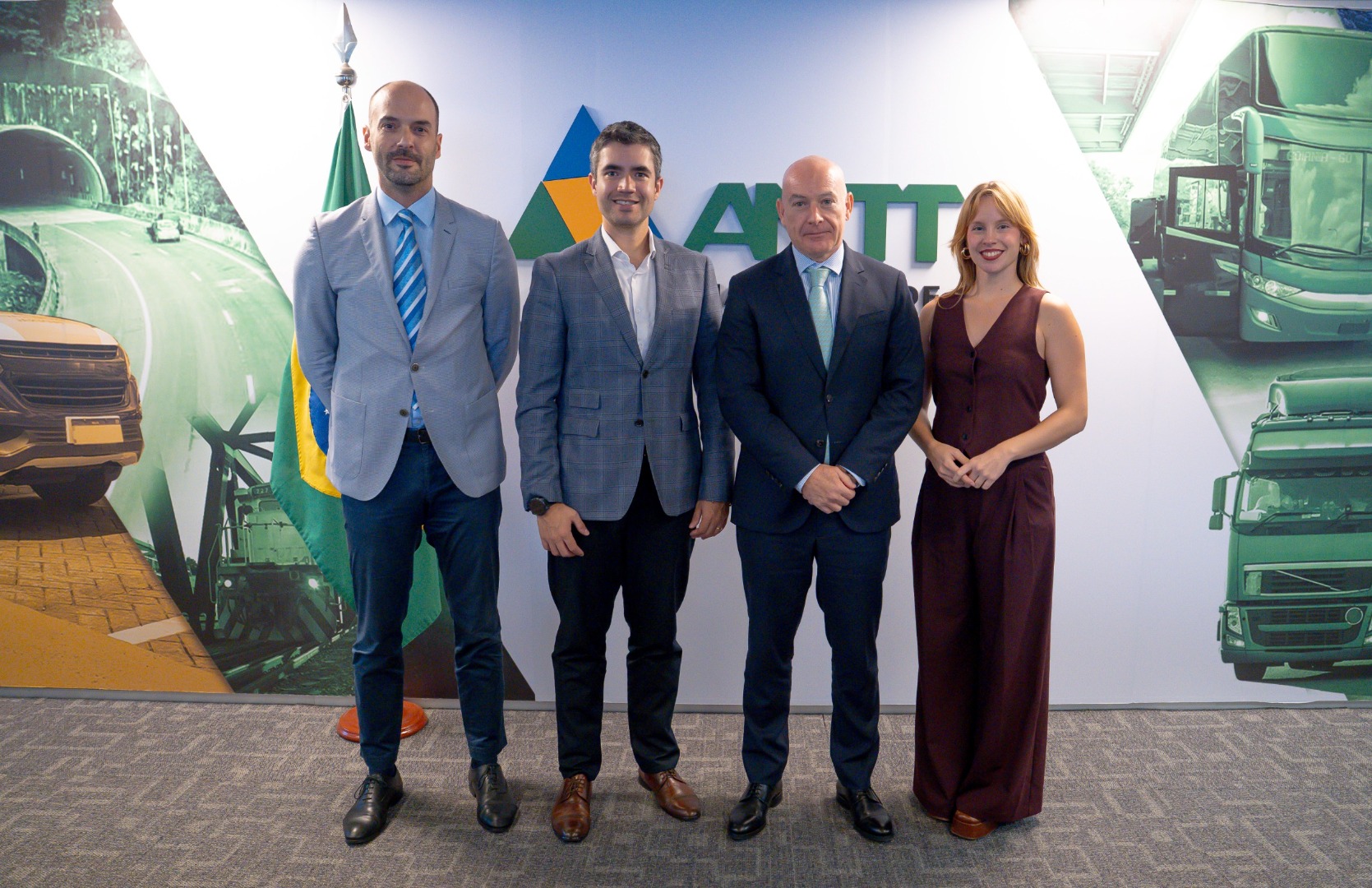 28/03/25 - ASINT e Conselho Econômico e Comercial da Embaixada da Espanha no Brasil