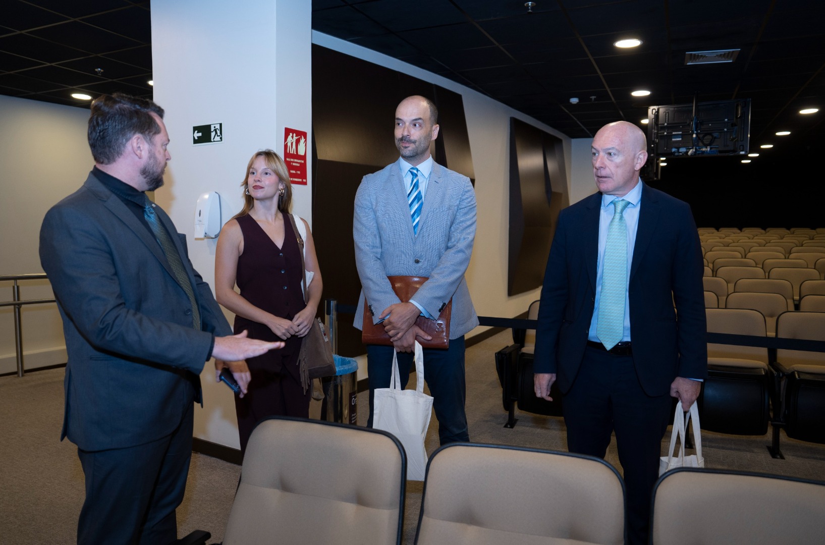 28/03/25 - ASINT e Conselho Econômico e Comercial da Embaixada da Espanha no Brasil
