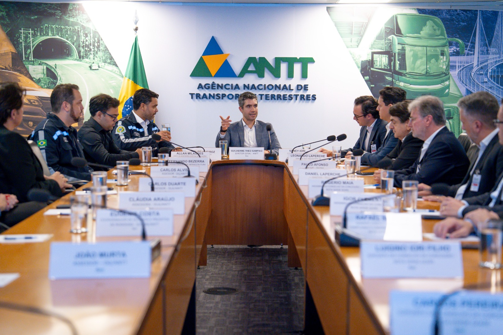 28/03/25 - Assinutura do Contrato de Concessão da Rota Verde Goiás