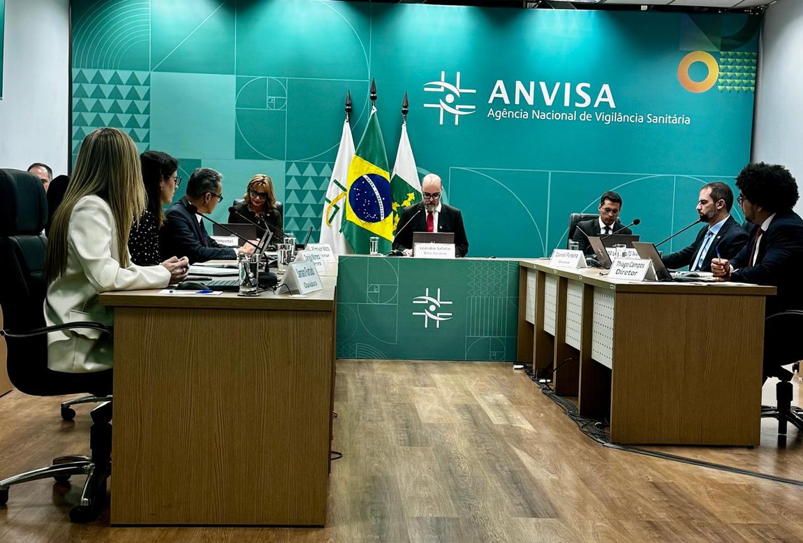 Primeiro encontro com novos diretores reforça autonomia, credibilidade e valorização do corpo técnico da Anvisa.