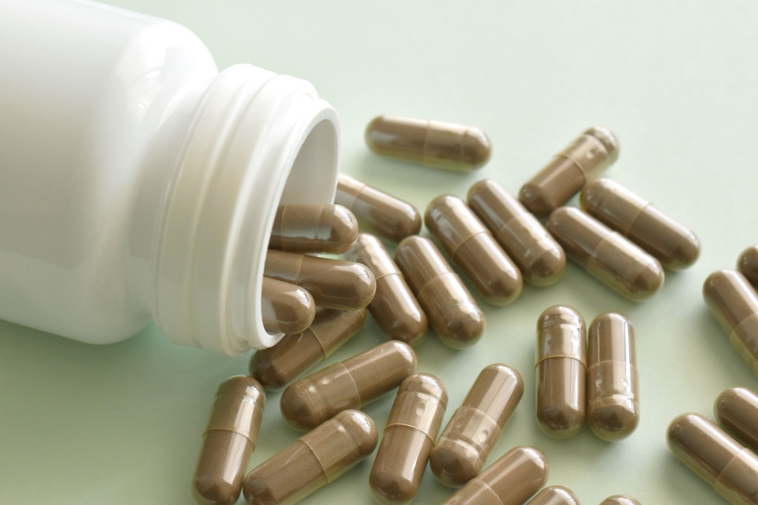 Anvisa proíbe chá e medicamentos que prometem efeito emagrecedor
