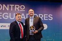Anvisa recebe três Selos Ouro de Boas Práticas Regulatórias do MDIC