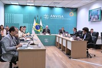 Em segunda reunião do ano, Anvisa destaca papel do Sistema Nacional de Vigilância