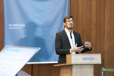 Gerente-geral de Medicamentos e Produtos Biológicos da Anvisa, Gustavo Mendes