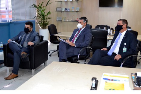 Embaixado Reino Unido 2.JPG