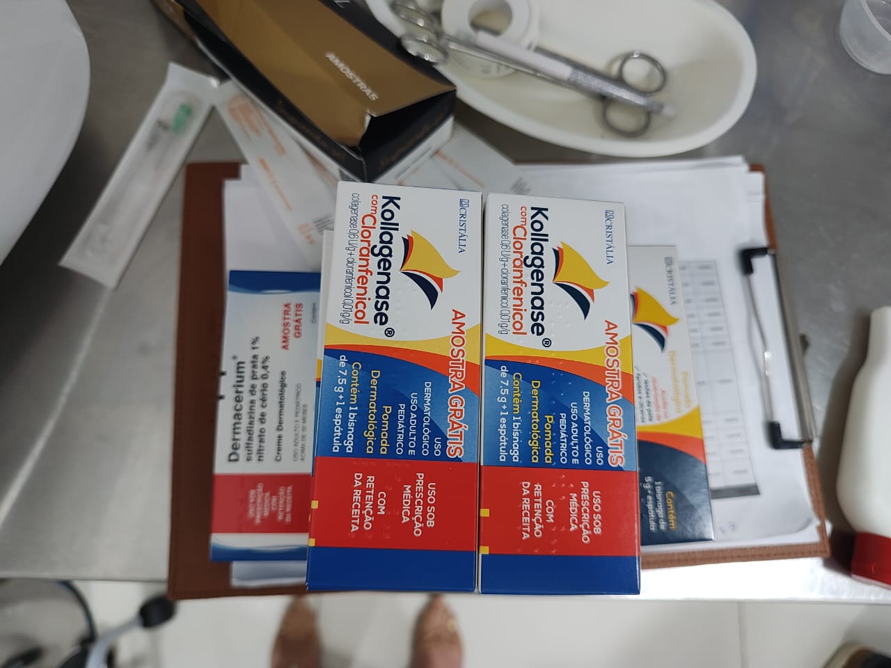 01 amostras grátis vencidas em fevereiro de 2025.jpg