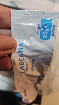 25 pomada anestésica vencida em uso em clinica de estética.jfif
