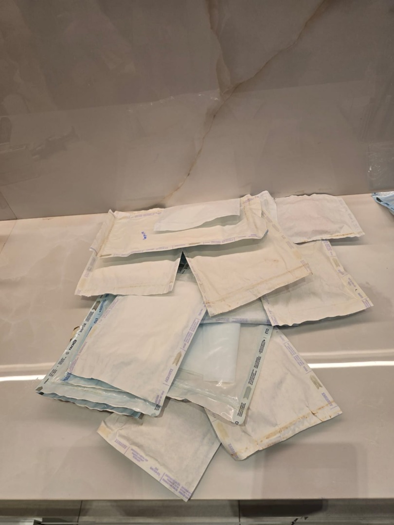 03 instrumentos esterilizados sem qualquer identificação.jfif