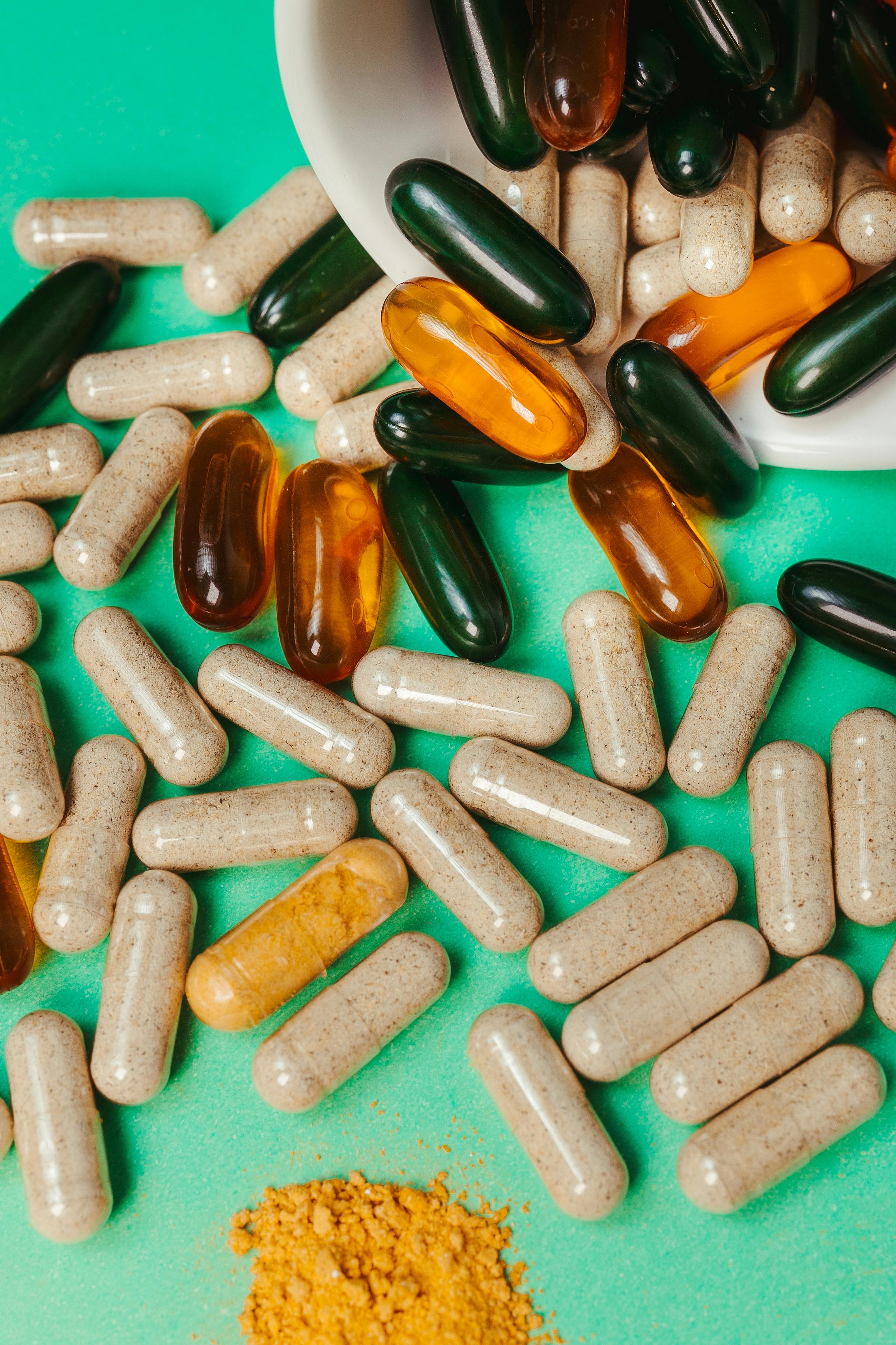 Anvisa atualiza regras para suplementos que contêm cúrcuma