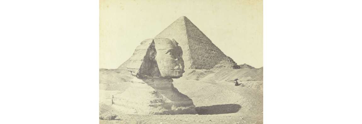 Doada por D. Pedro II, a coleção forma o primeiro conjunto documental do Brasil inscrito no Registro Internacional da Memória do Mundo da UNESCO. Contém aproximadamente 23 mil fotografias que pertenciam ao próprio Imperador (Beato, Antonio, ca. 1825- ca. 1903 . Pirâmides e Esfinge de Gizeh)