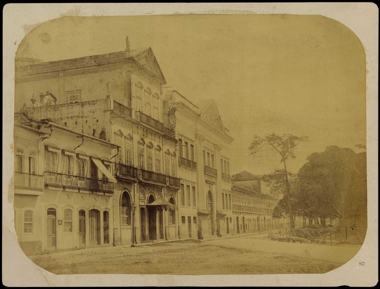 Imagem 1 A Biblioteca.jpg