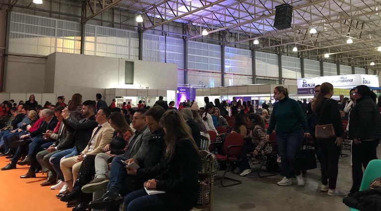 5b3521ba-c98d-4f7f-84fc-be4e446bab32 edit.jpg