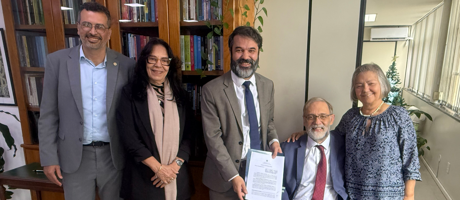 FBN e Ibict desenvolverão modelos de IA para serviços bibliográficos