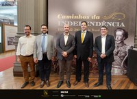 Fundação Biblioteca Nacional recebe a visita de Luiz Philippe de Orléans e Bragança