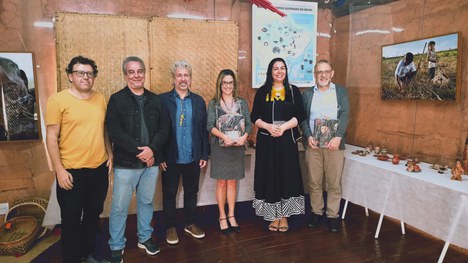 Memorando de entendimento com o Museu Nacional dos Povos Indígenas