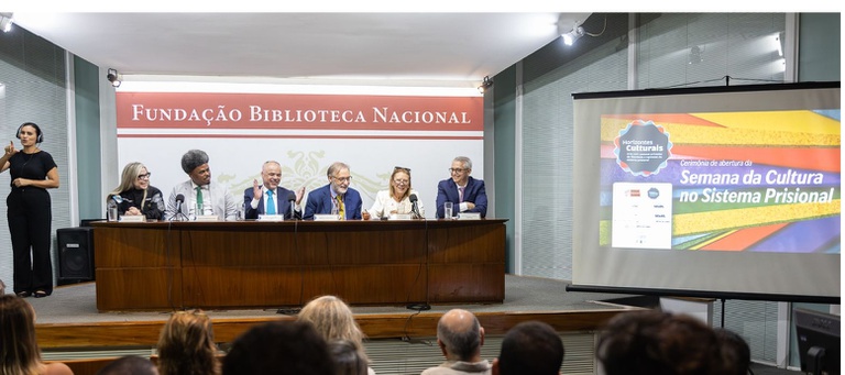 Sem título1 edit.jpg