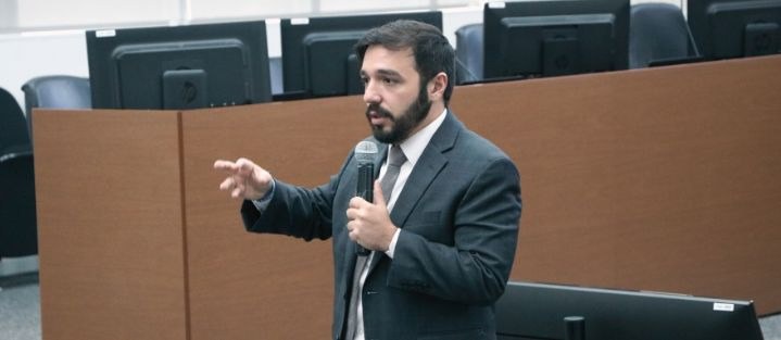 Representantes da autarquia, da comunidade jurídica e do antitruste farão homenagens; casos atualmente relatados por Fernandes serão redistribuídos entre os integrantes do Tribunal