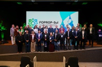 CAPES debate futuro da pós-graduação em fórum de pró-reitores